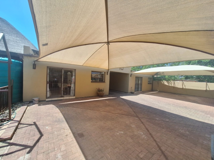 3 Bedroom Property for Sale in Pellissier Free State